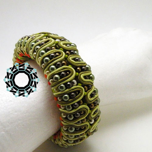 Green 3D soutache bracelet / Bransoletka soutache (zielona) by Tender December, Alina Tyro-Niezgoda
